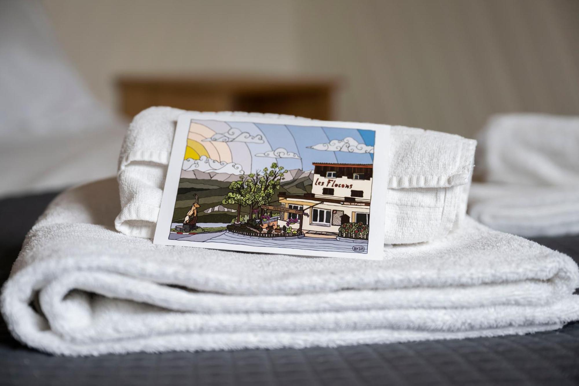 Hotel Les Flocons Le Sauze Exterior photo